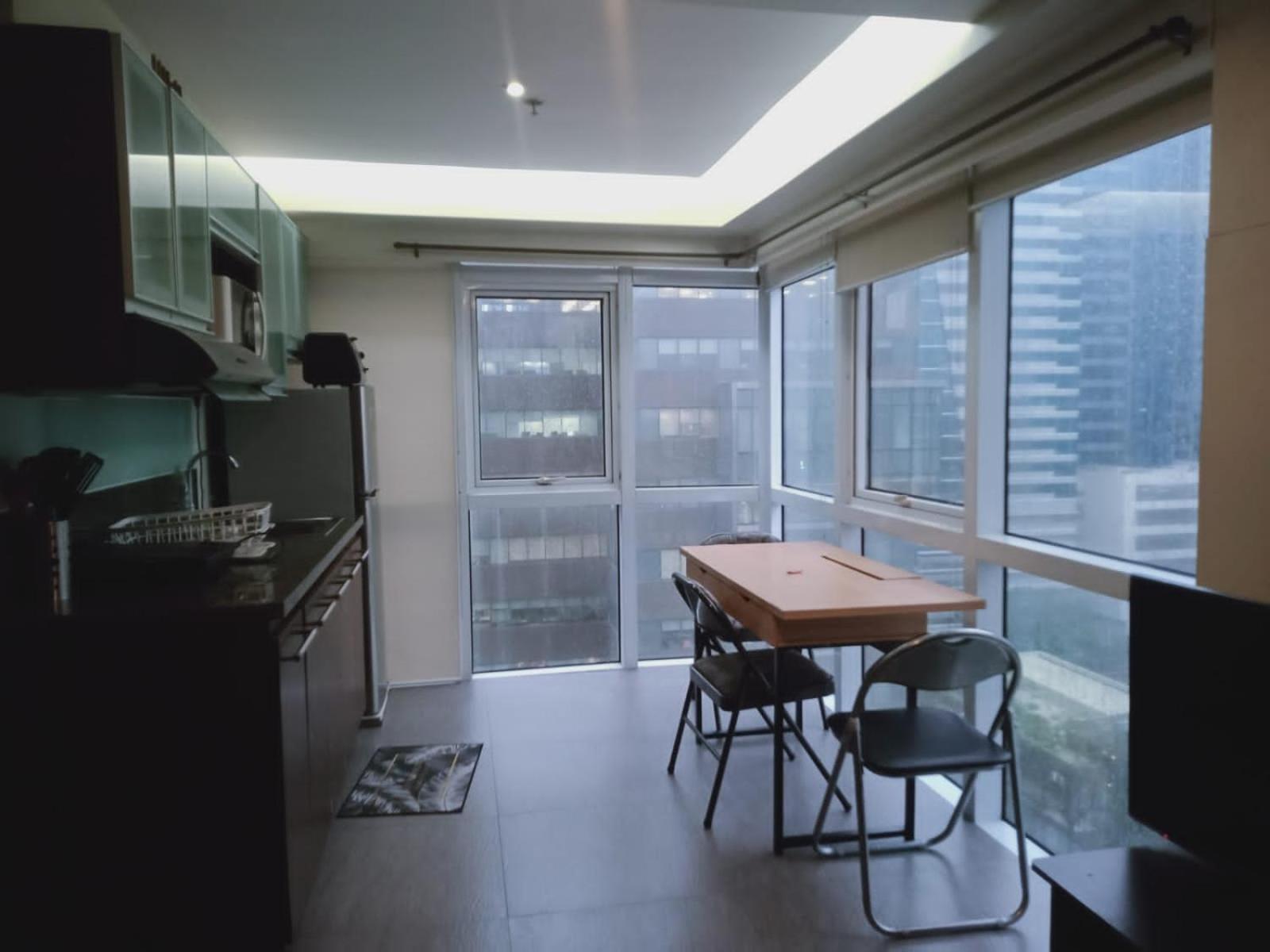 2 Bedrooms Units Forbes Area 5Th Avenue Bgc Center Manila Dış mekan fotoğraf