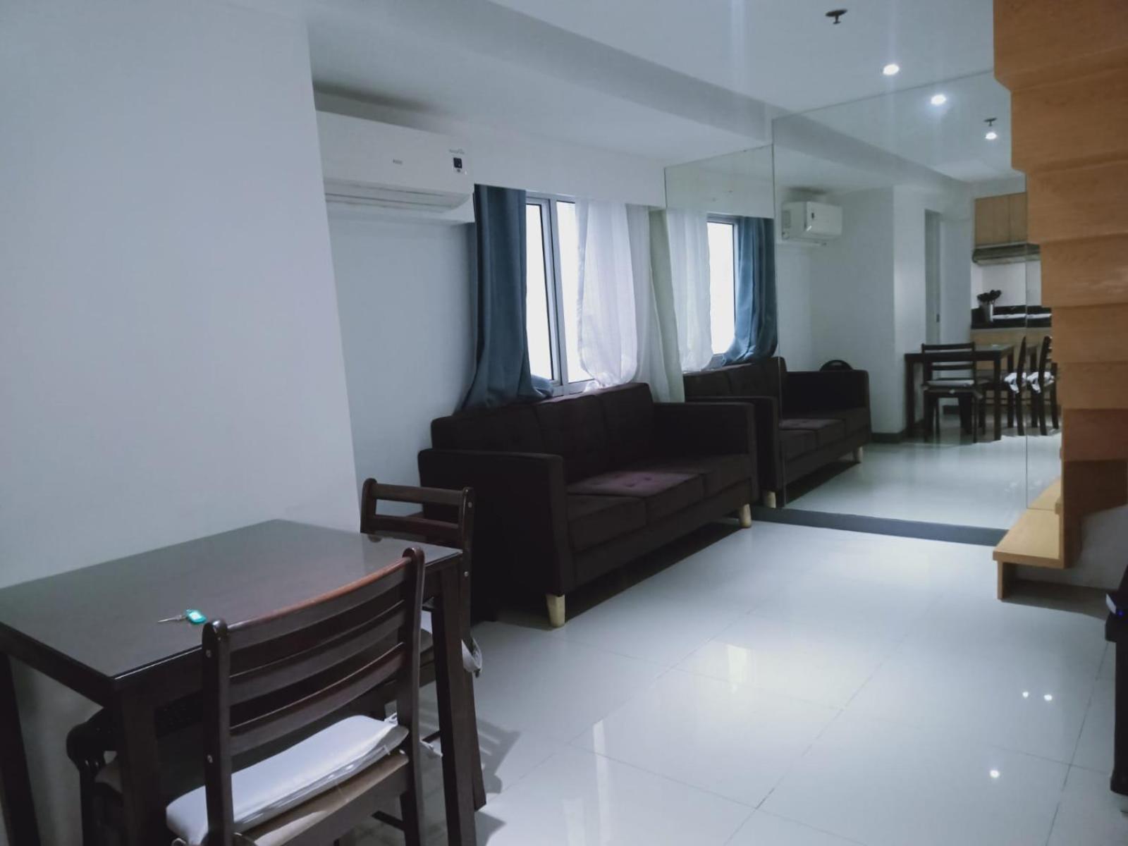 2 Bedrooms Units Forbes Area 5Th Avenue Bgc Center Manila Dış mekan fotoğraf