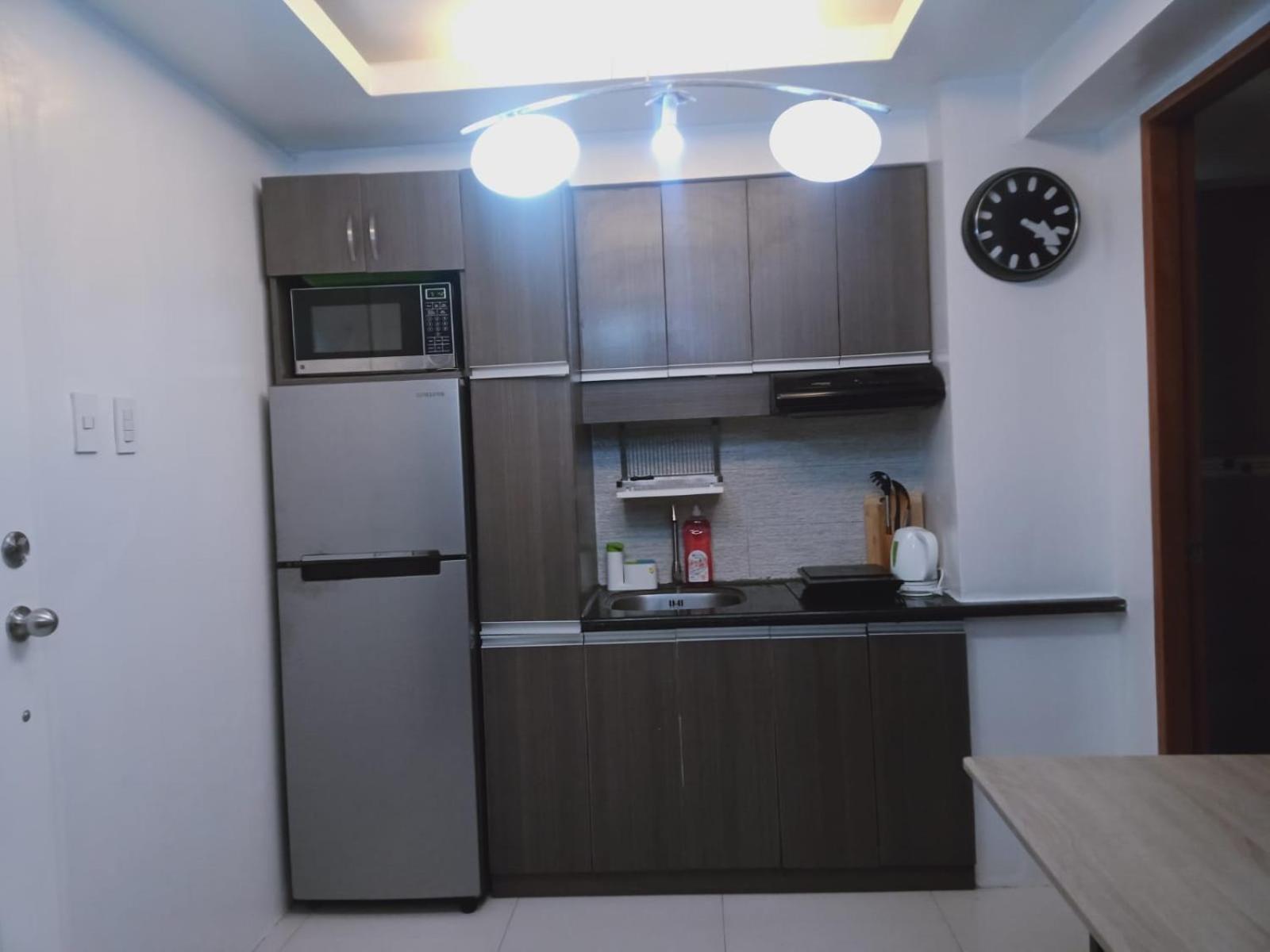 2 Bedrooms Units Forbes Area 5Th Avenue Bgc Center Manila Dış mekan fotoğraf